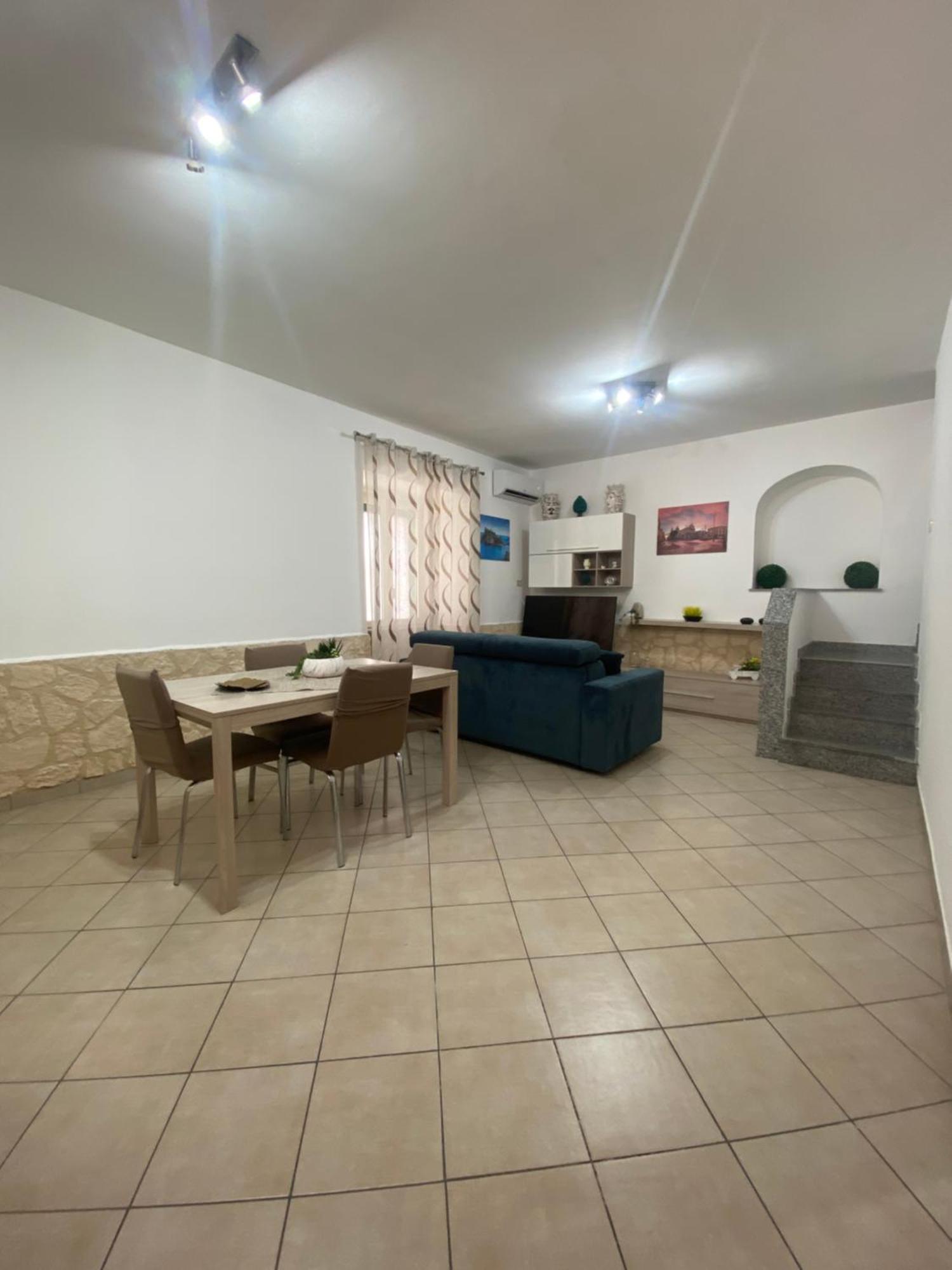 La Casa Di Noah Villa คาตาเนีย ภายนอก รูปภาพ