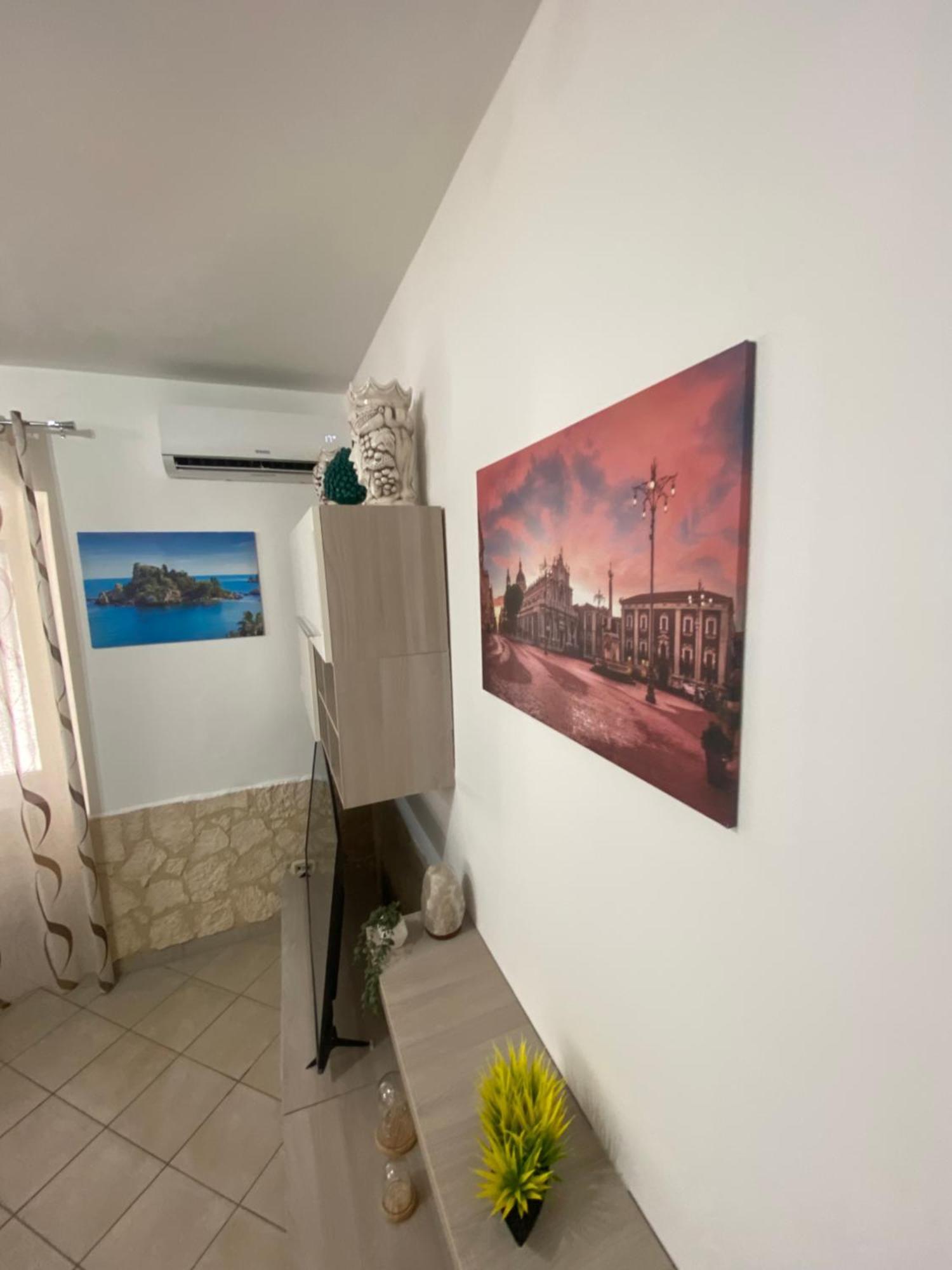 La Casa Di Noah Villa คาตาเนีย ภายนอก รูปภาพ